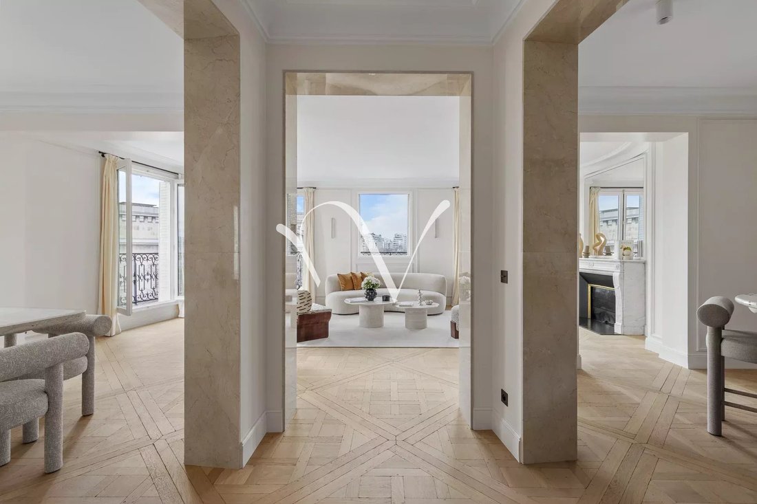 Apartment in Chaillot, Paris 16e Arrondissement, Paris 5 - 17844939