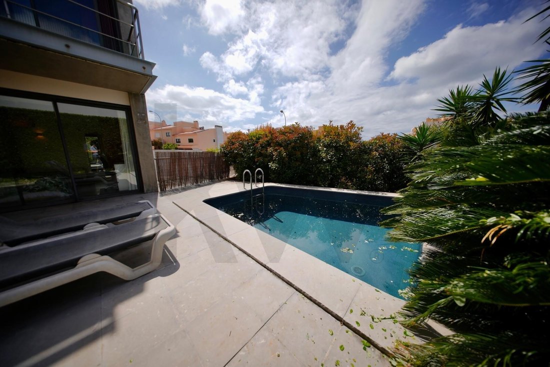 House in Carcavelos e Parede, Lisbon, Portugal 5 - 17911436