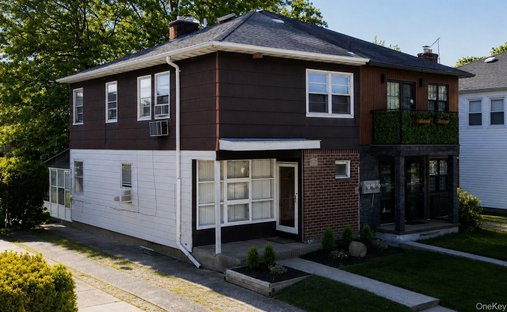 House in New York, New York, United States 1