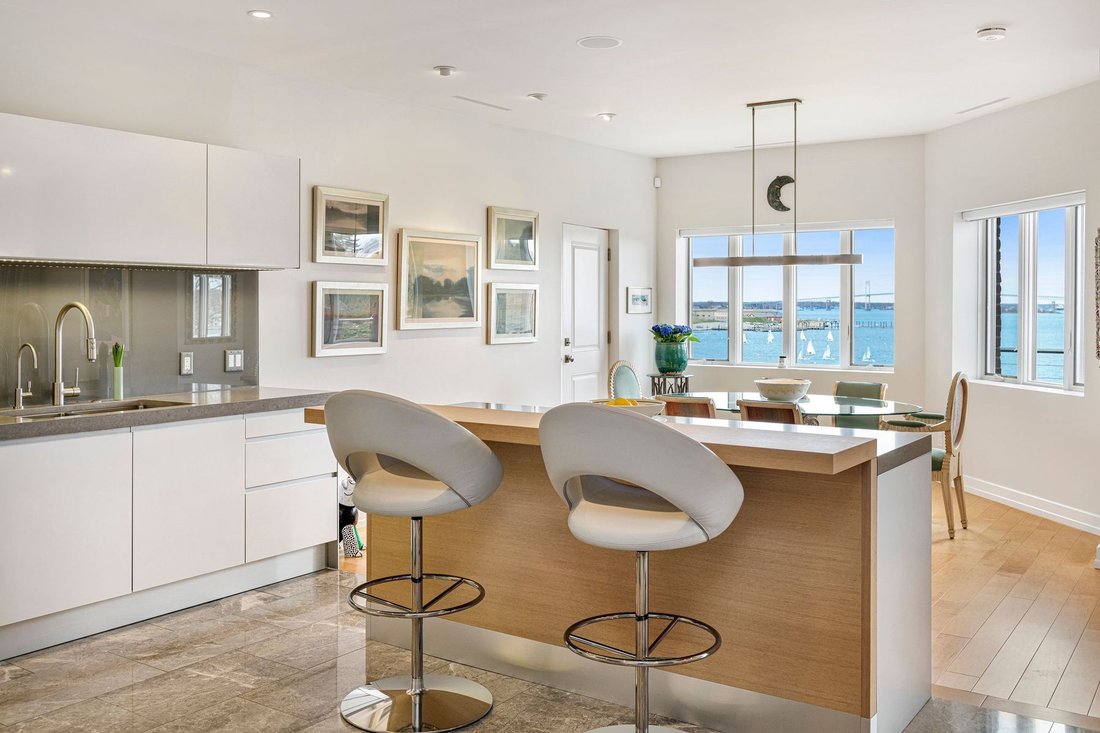 Condo in Newport, Rhode Island, United States 5 - 17644847