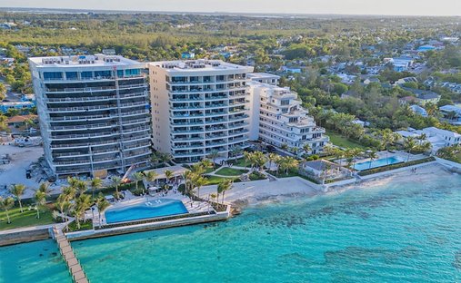 Condo in Nassau, New Providence, The Bahamas 1