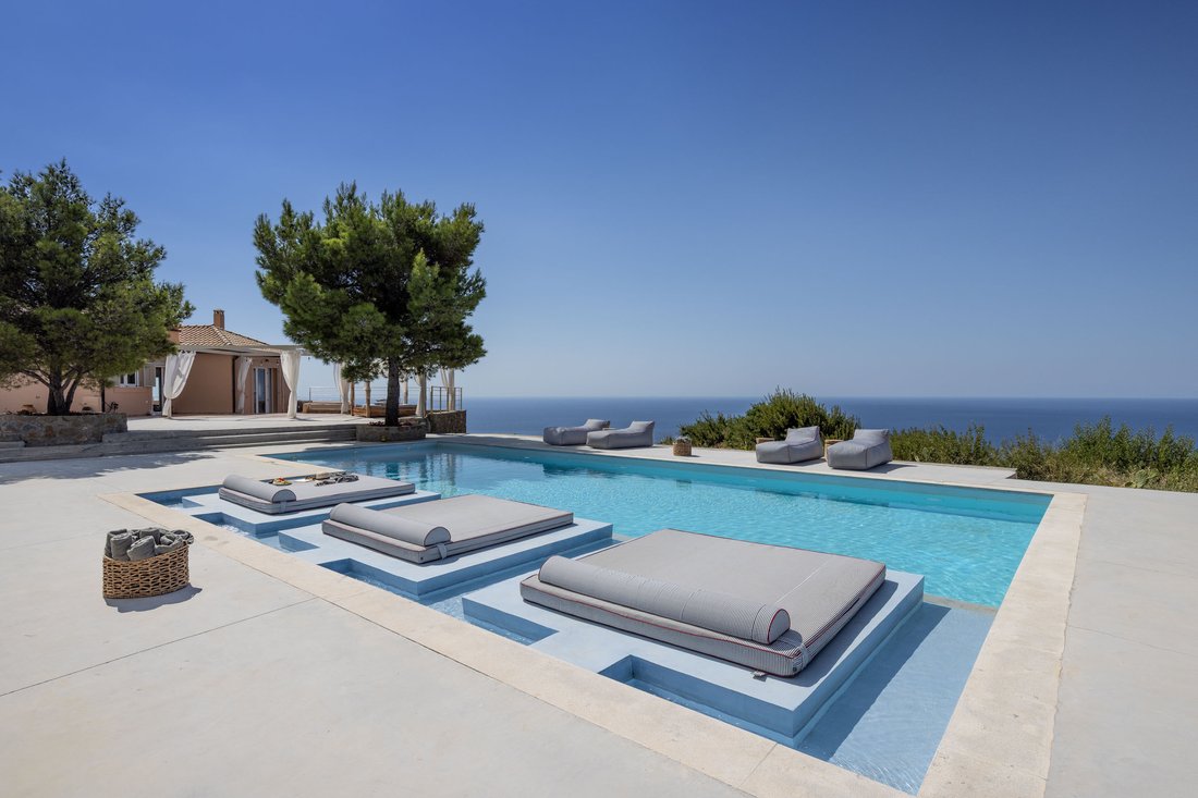 Villa in Koroni Municipal Unit, Peloponnese, Western Greece and the Ionian, Greece 3 - 17909396