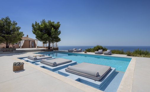 Villa in Koroni Municipal Unit, Peloponnese, Western Greece and the Ionian, Greece 1