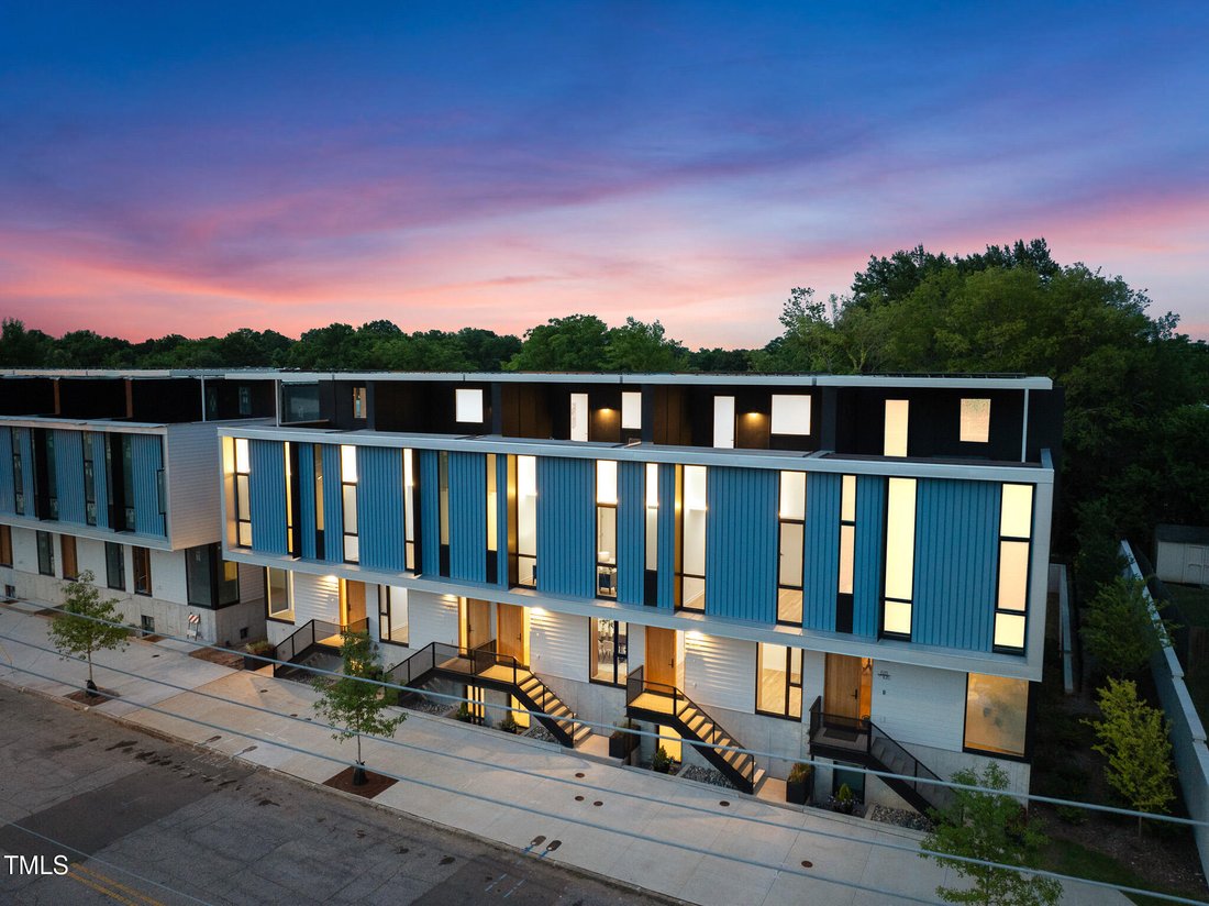 Townhouse in Raleigh, North Carolina, United States 2 - 17910408