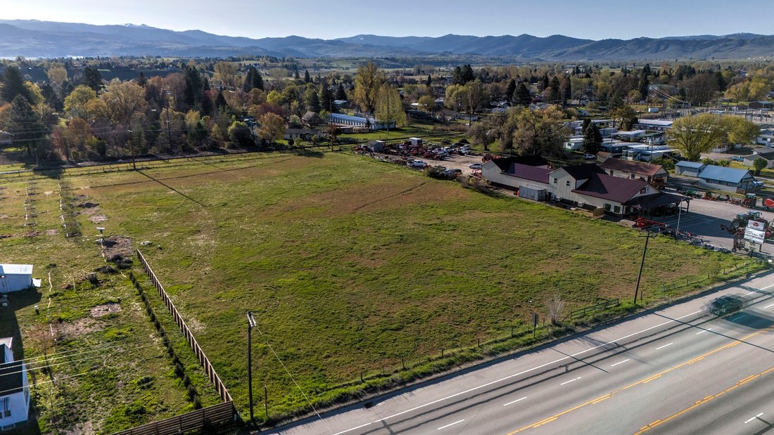 Apartment in Hamilton, Montana, United States 5 - 17910468