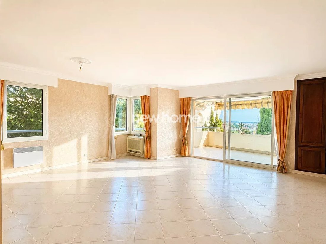 Apartment in Tignes et Sevigne, Le Cannet, France 3 - 17908144