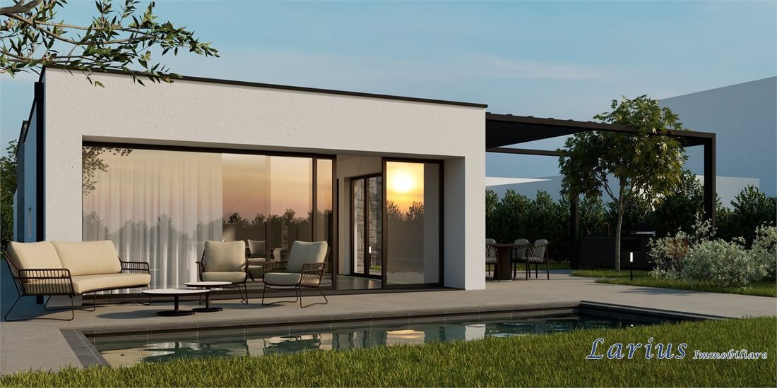Villa in Erba, Lombardy, Italy 3 - 17909272