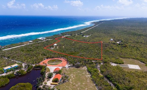 Terreno en East End, East End, Islas Caimán 1