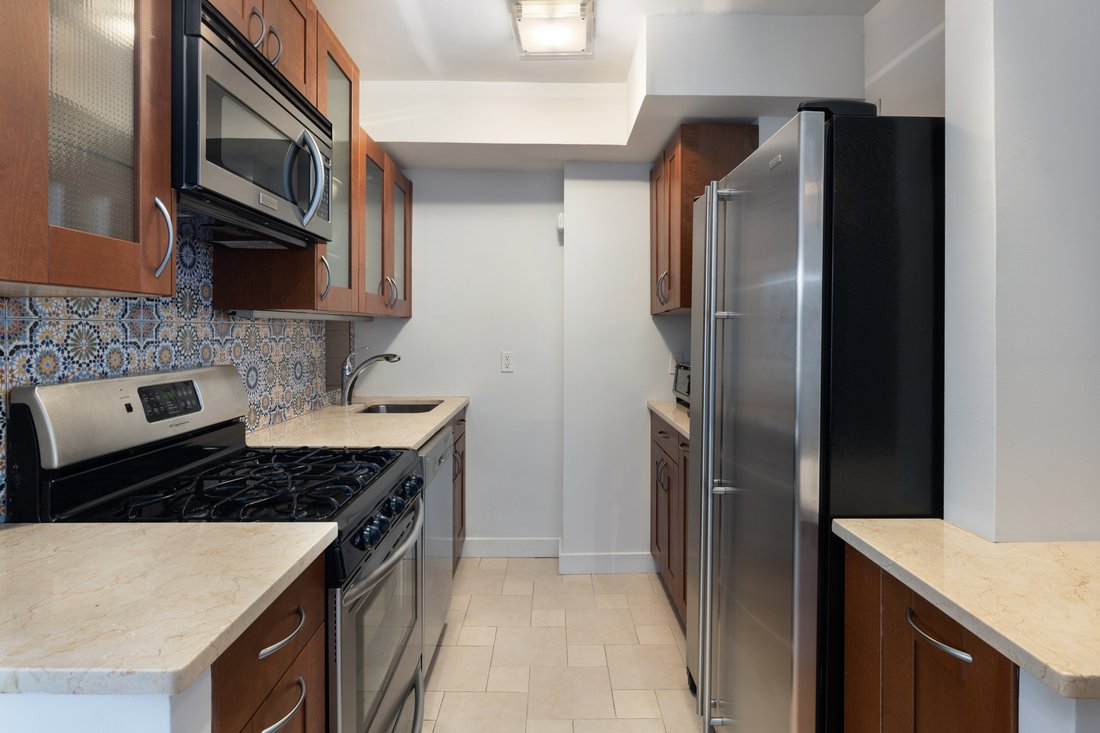 Co Op in New York, New York, United States 3 - 17907570