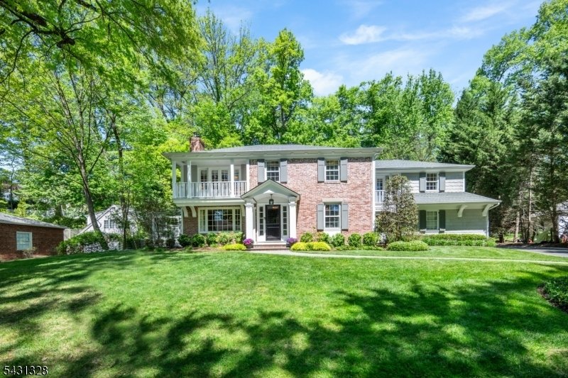 House in Millburn Twp., New Jersey, United States 2 - 17911251