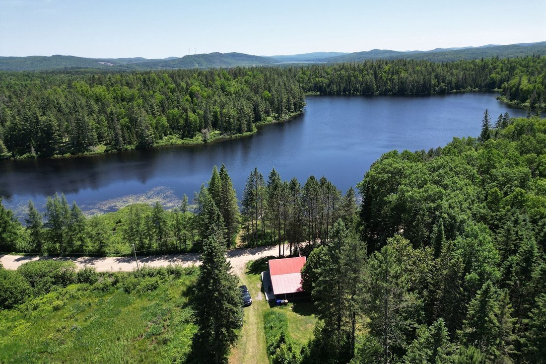 Land in Saint-Michel-des-Saints, Quebec, Canada 4 - 17911882