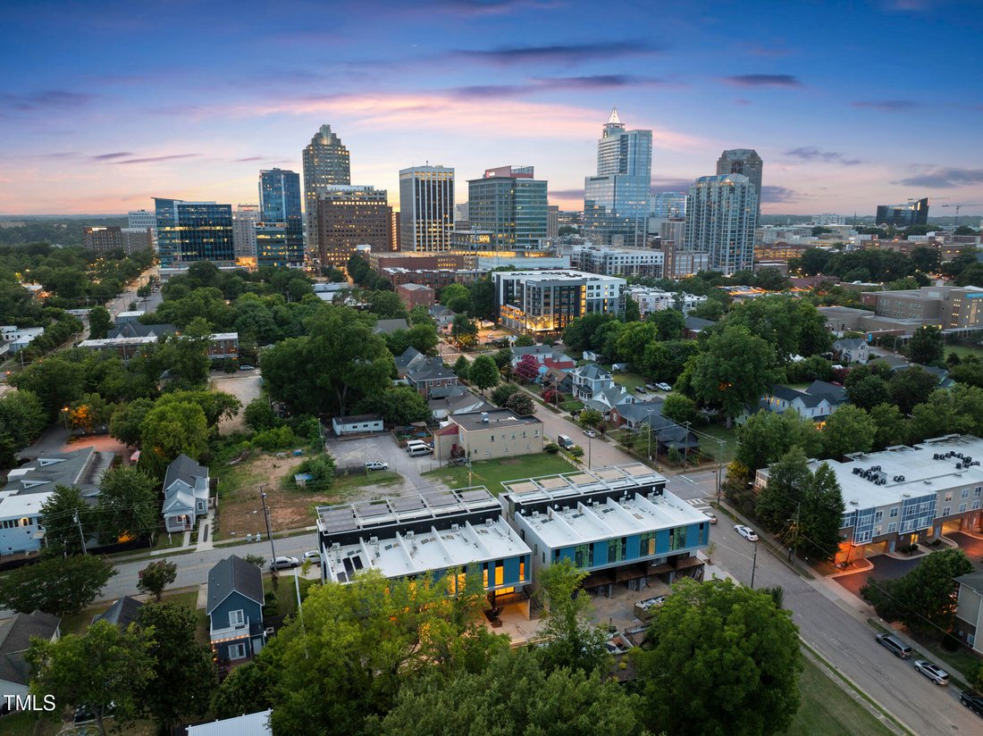Townhouse in Raleigh, North Carolina, United States 3 - 17910408