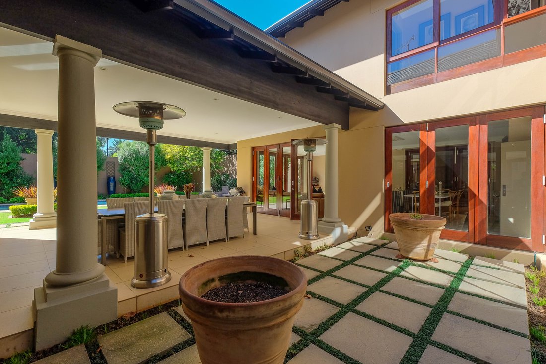 House in Sandton, Gauteng, South Africa 4 - 17908222
