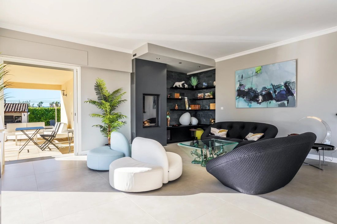 Villa in Quartiers Est les Salettes-Les Campons, La Colle-sur-Loup, France 2 - 17908036