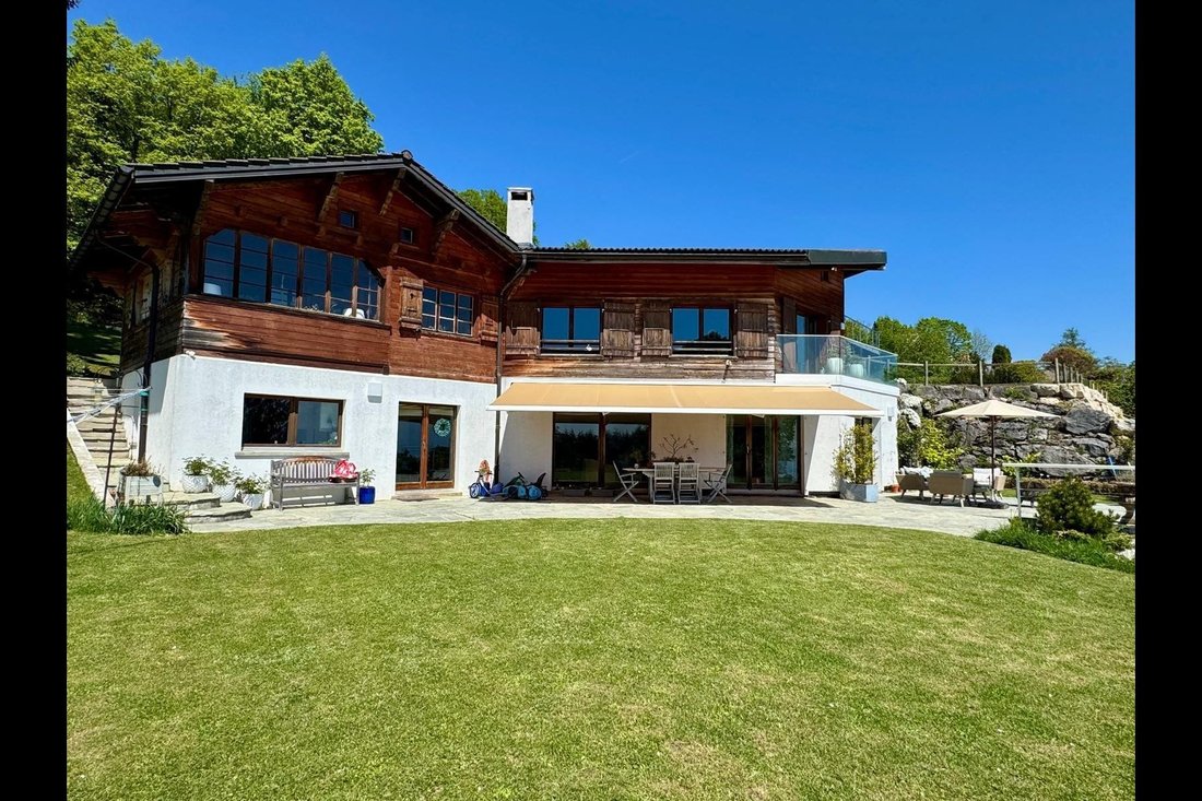 House in Arzier-Le Muids, Vaud, Switzerland 4 - 17906448