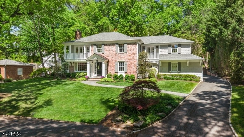 House in Millburn Twp., New Jersey, United States 3 - 17911251
