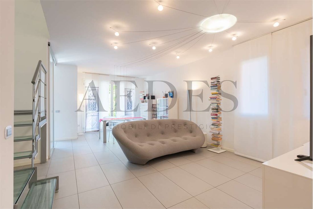 Apartment in Historic Center, Modena, Emilia-Romagna 1 - 17910118