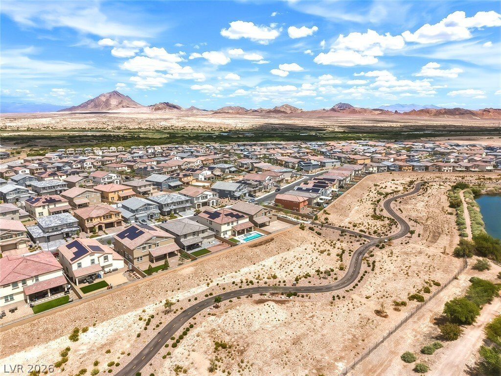 Maison à Henderson, Nevada, États-Unis 4 - 17909013