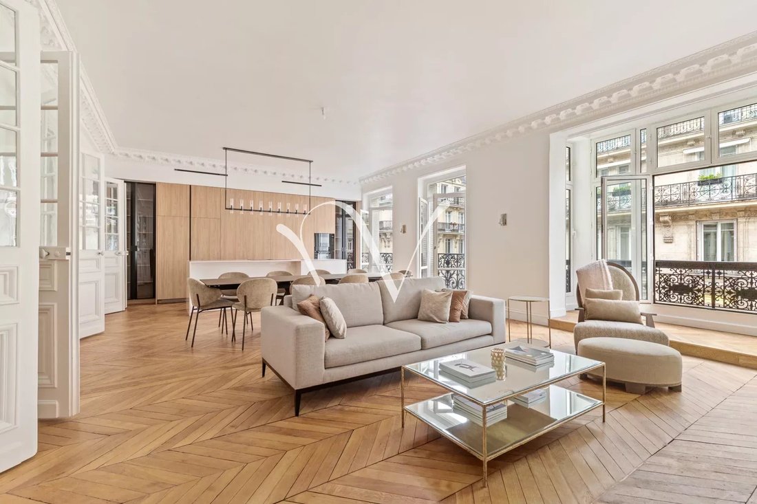 Apartment in Paris 7e Arrondissement, Paris, France 1 - 15322974