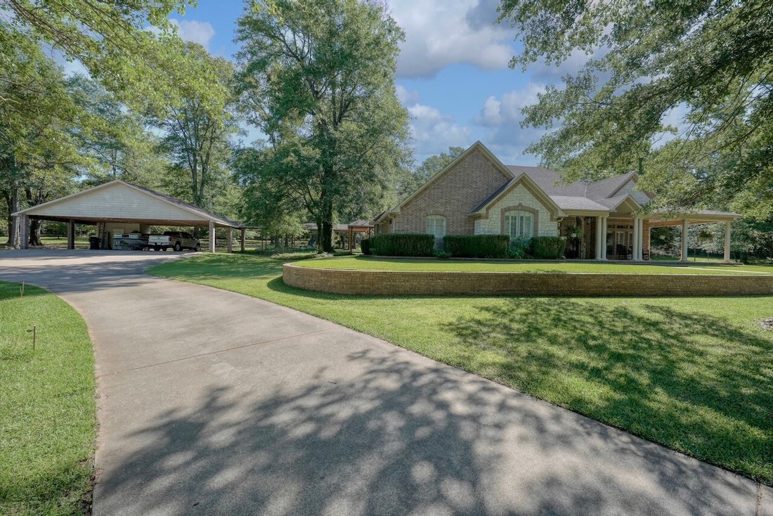 House in Hideaway, Texas, United States 2 - 17911288