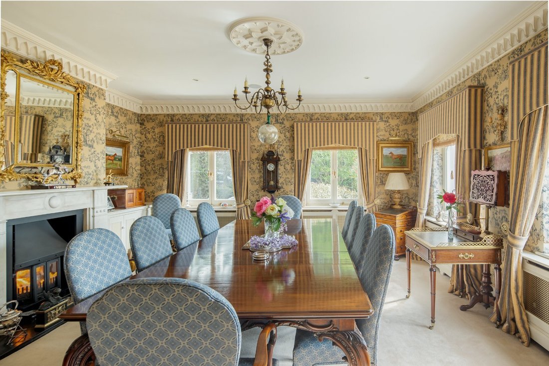 House in Barnet, England 4 - 17909394