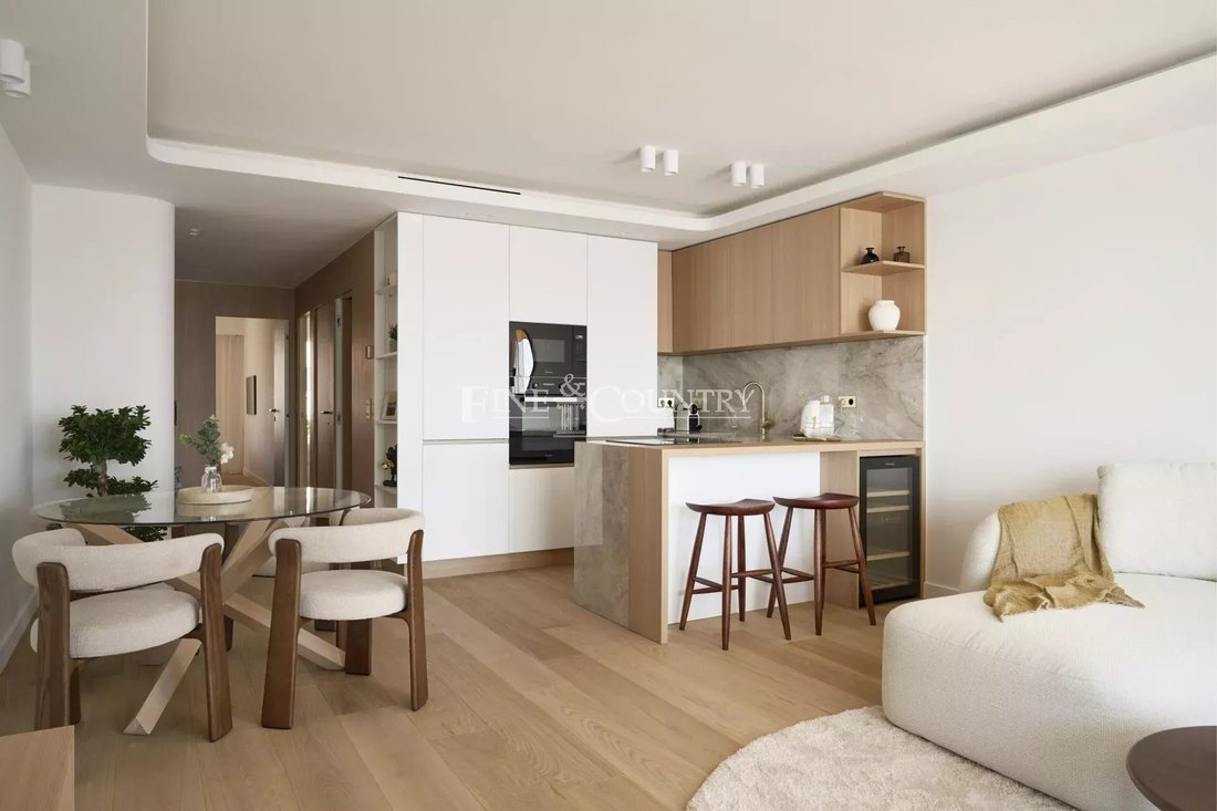 Apartment in Cannes, Provence-Alpes-Côte d'Azur, France 5 - 17907538