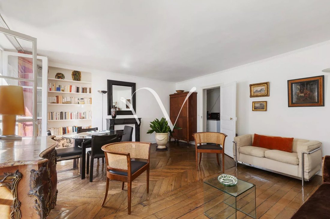 Apartment in Monnaie, Paris 6e Arrondissement, Paris 5 - 17615907