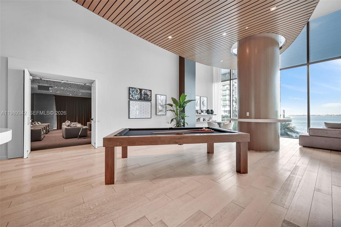Condo in Miami, Florida, United States 5 - 17913578