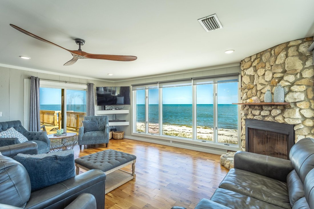 House in Alligator Point, Florida, United States 1 - 17913135