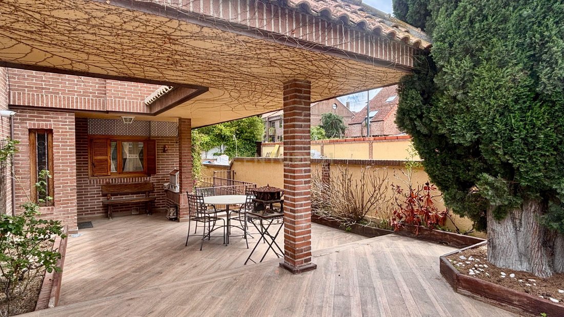 Villa in Pozuelo de Alarcon, Comunidad de Madrid, Spain 5 - 17914366