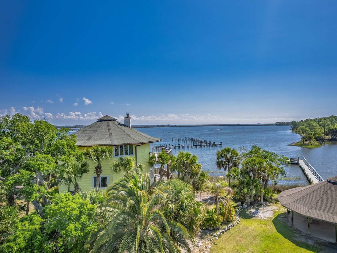 House in Alligator Point, Florida, United States 3 - 17912858