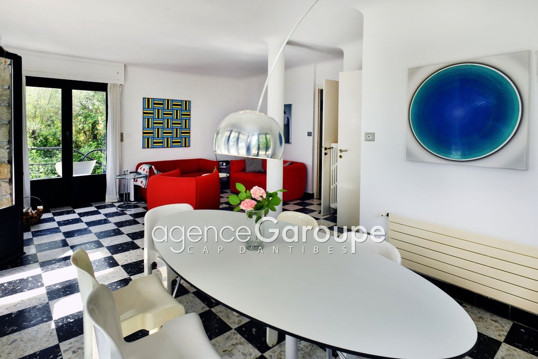 Villa in Antibes, Provence-Alpes-Côte d'Azur, France 4 - 17744535