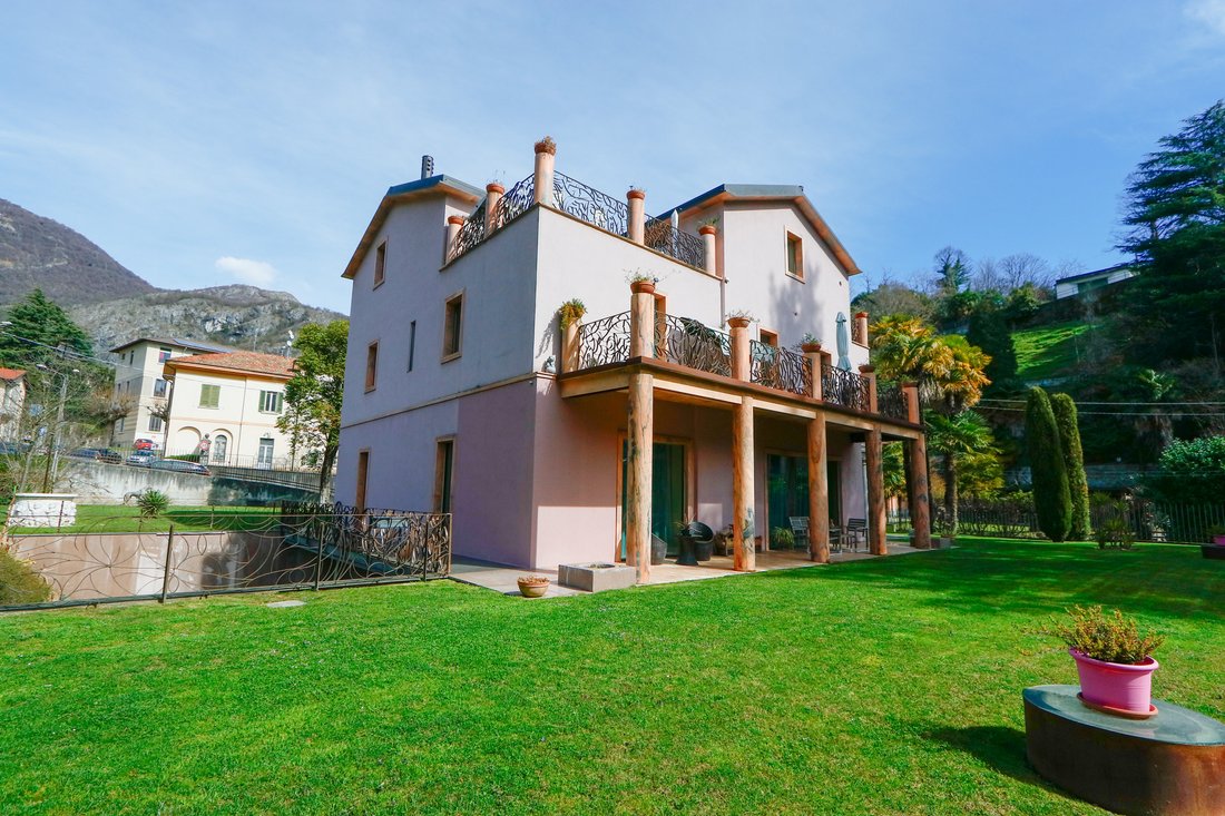 Villa in Tremezzina, Lombardy, Italy 3 - 17914268
