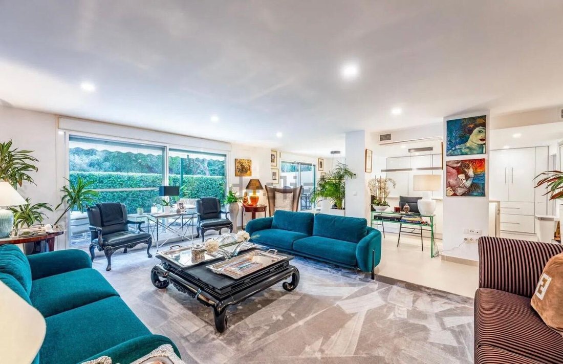 Apartment in Sotogrande, San Roque, Andalusia 2 - 17913110
