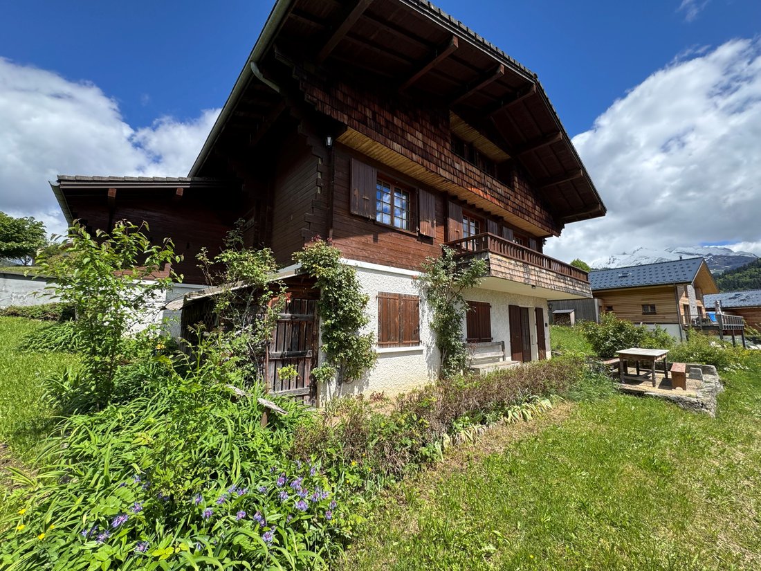 House in Saint-Jean-de-Sixt, Auvergne-Rhône-Alpes, France 2 - 17796271
