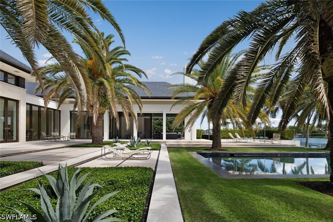 House in Naples, Florida, United States 5 - 17893544