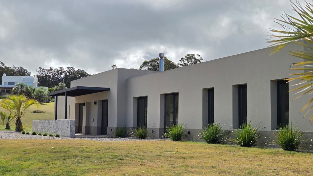 House in Punta del Este, Maldonado Department, Uruguay 3 - 17914446