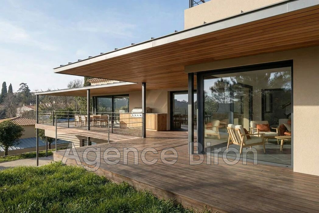 Land in Le Tholonet, Provence-Alpes-Côte d'Azur, France 2 - 17914439
