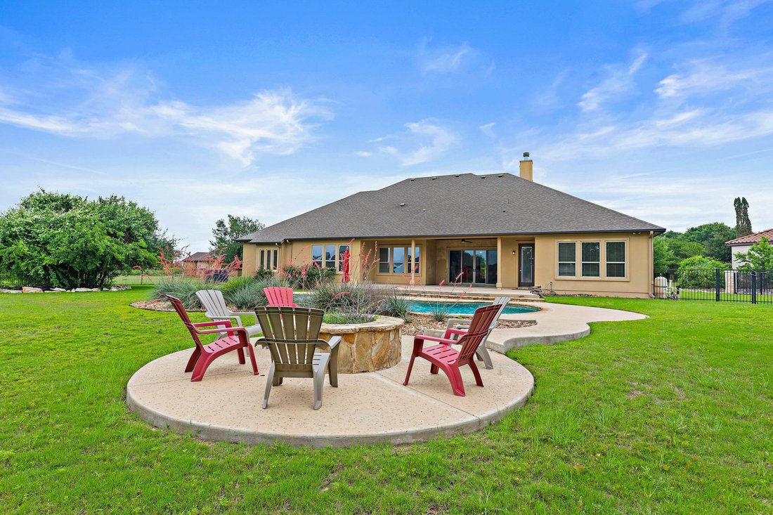 House in Georgetown, Texas, United States 1 - 17913516
