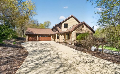 House in Allenton, Wisconsin, United States 1