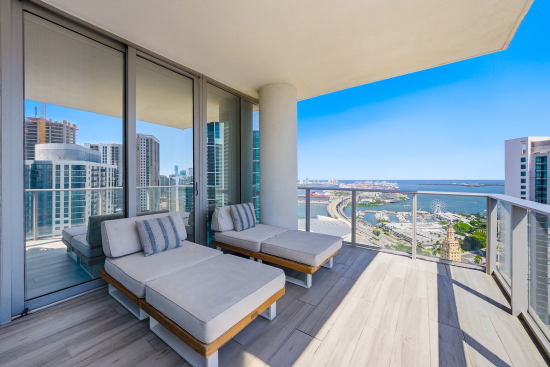 Condo in Miami, Florida, United States 1 - 17914442