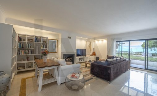 Townhouse in Caparica e Trafaria, Setubal, Portugal 1