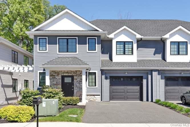 Condo in Montebello, New York, United States 4 - 17913335