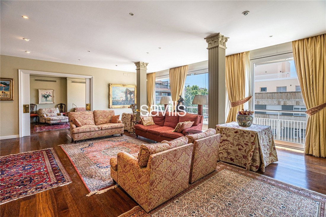 Apartment in Sarrià-Sant Gervasi, Barcelona, Spain 1 - 17914285