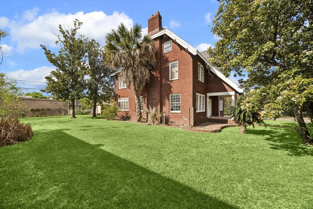 House in Houston, Texas, United States 3 - 17913742