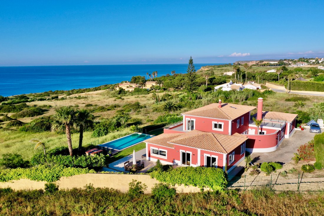 Villa in Praia da Luz, Algarve, Portugal 2 - 17895153