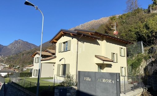 Villa a Carlazzo, Lombardia, Italia 1