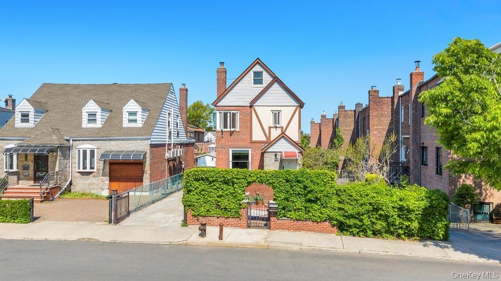 House in New York, New York, United States 3 - 17913324