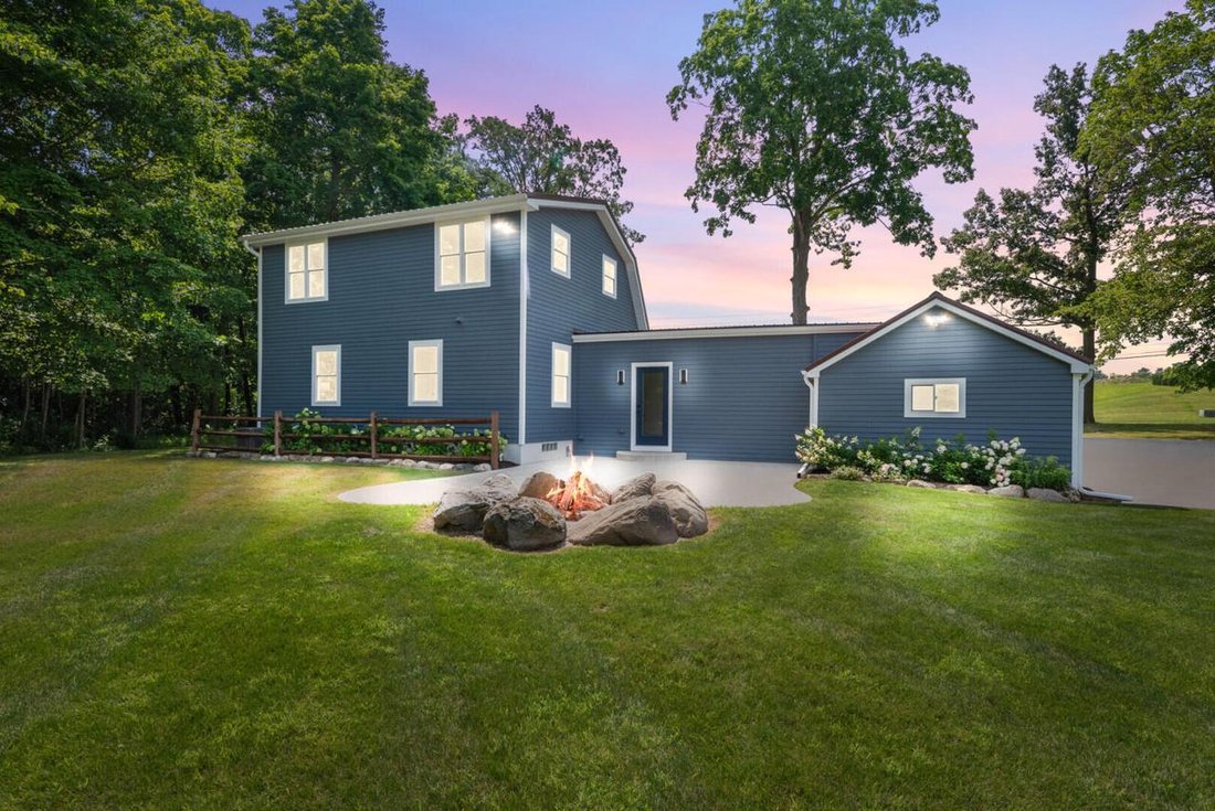 House in Colgate, Wisconsin, United States 2 - 17913647