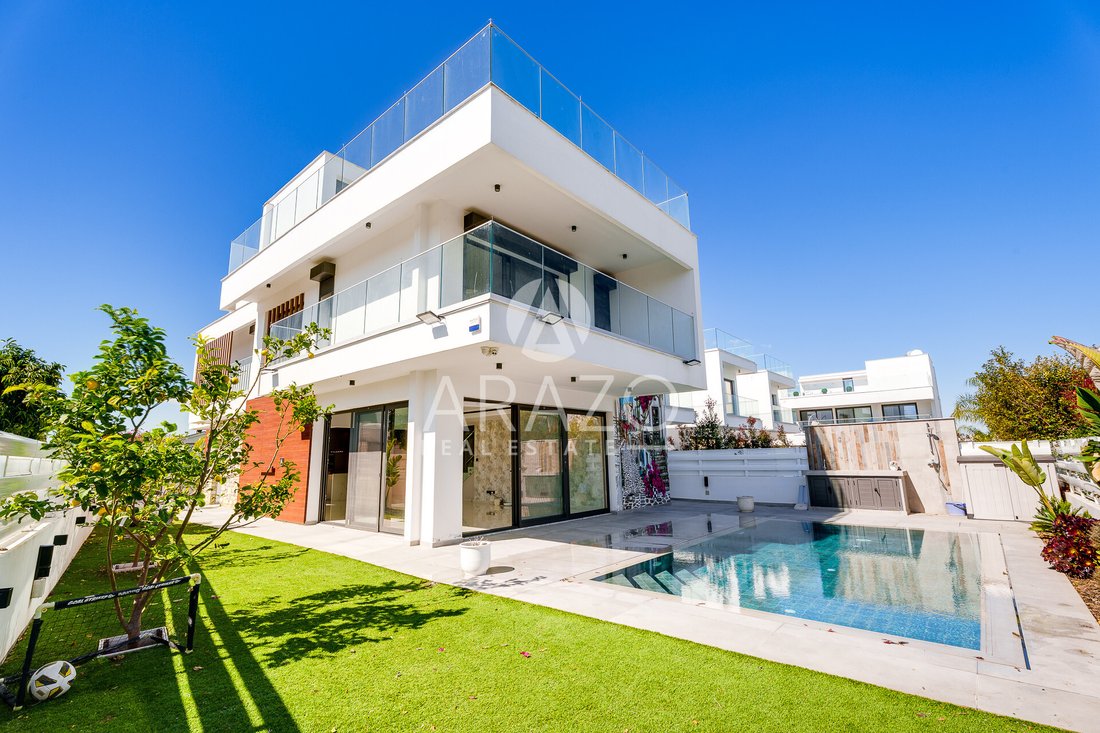 Villa in Livadia, Larnaca, Cyprus 1 - 17913385